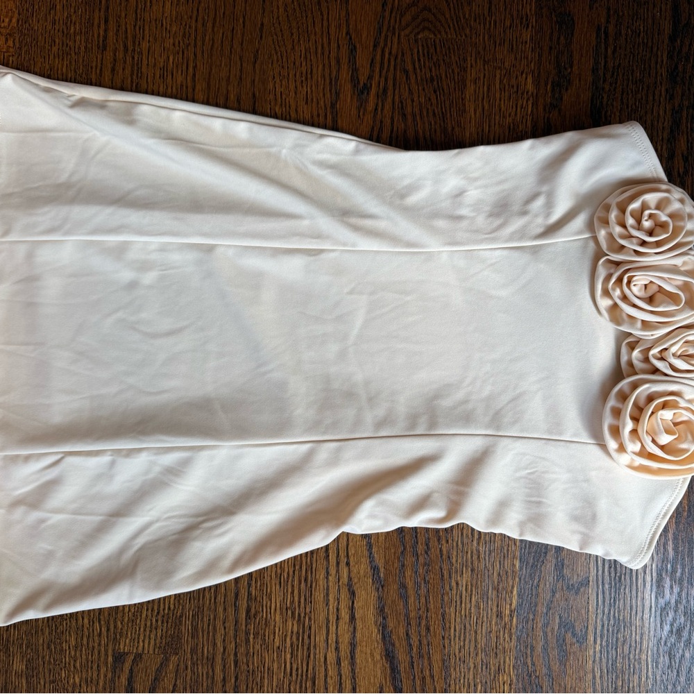 Elegant Cream Dress with Floral Accents